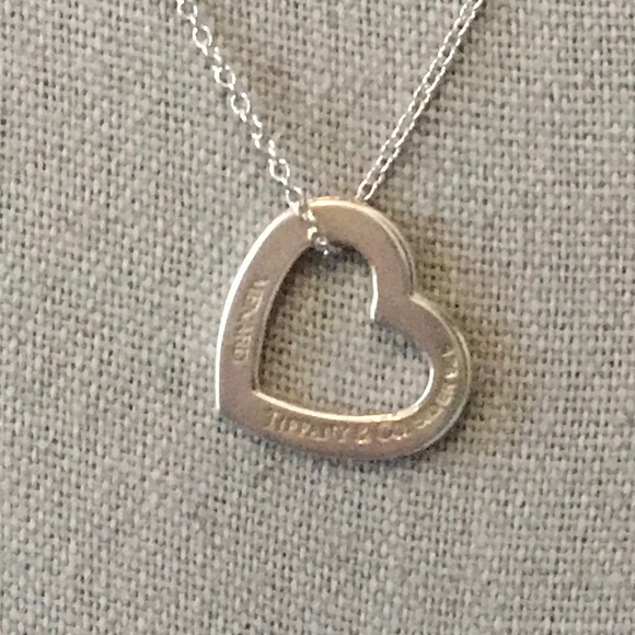 Tiffany&Co. x Menard Collaboration Heart Pendant Necklace in Sterling Silver | - Picture 3 of 4